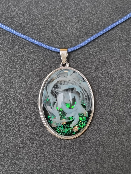 Grand pendentif ovale vintage