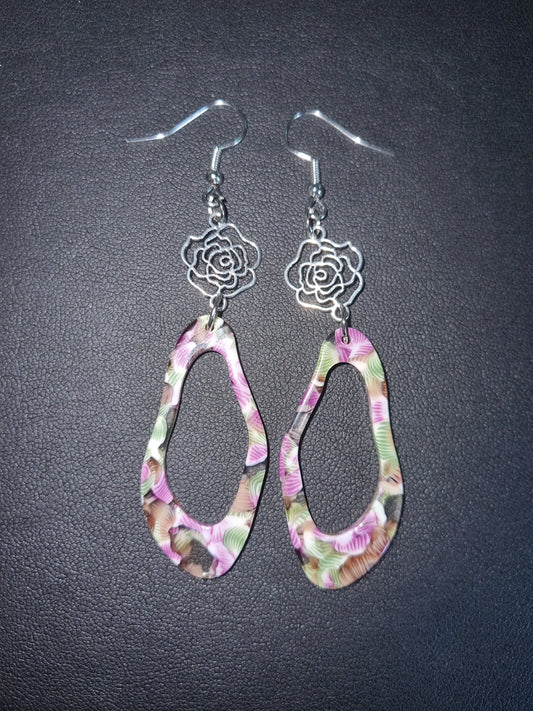Boucles originales rose violet vert