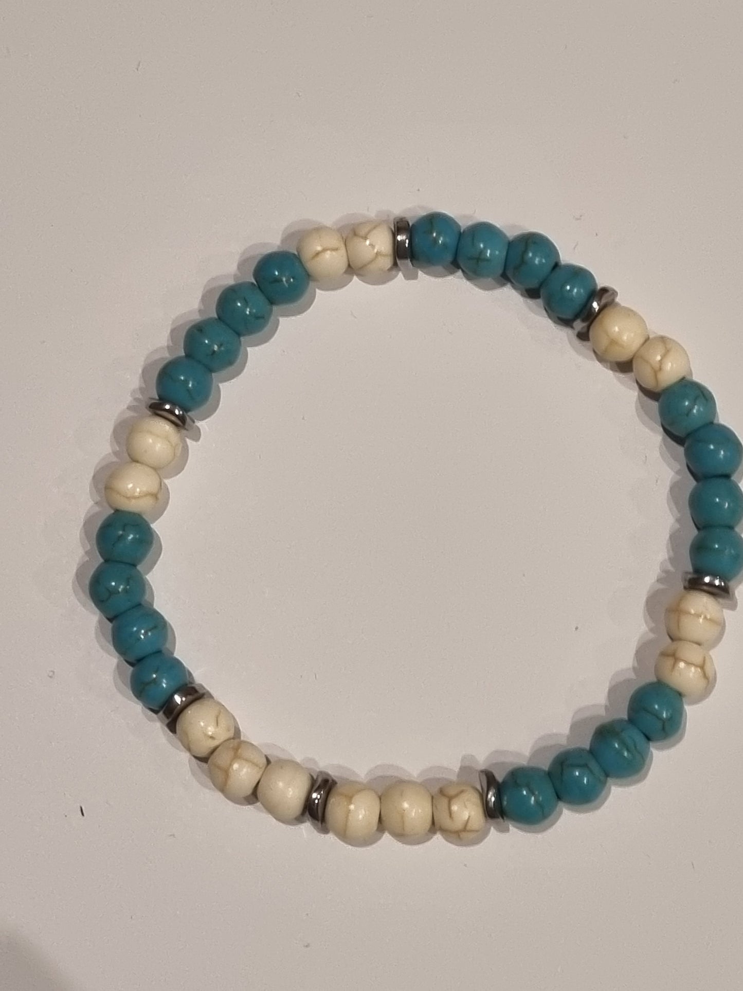 Bracelet howlite turquoise et blanche